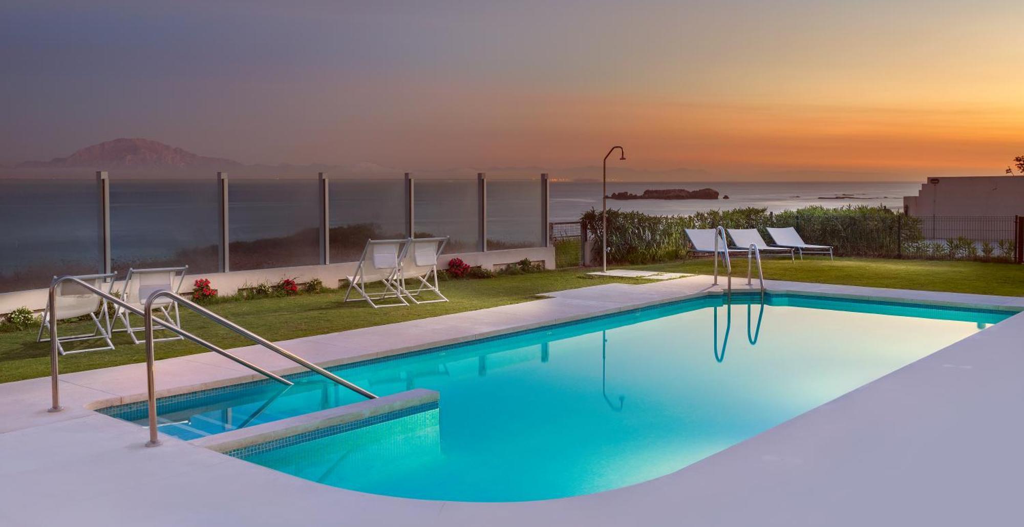 Punta Carnero Alojamiento Singular Αλγεθίρας Εξωτερικό φωτογραφία